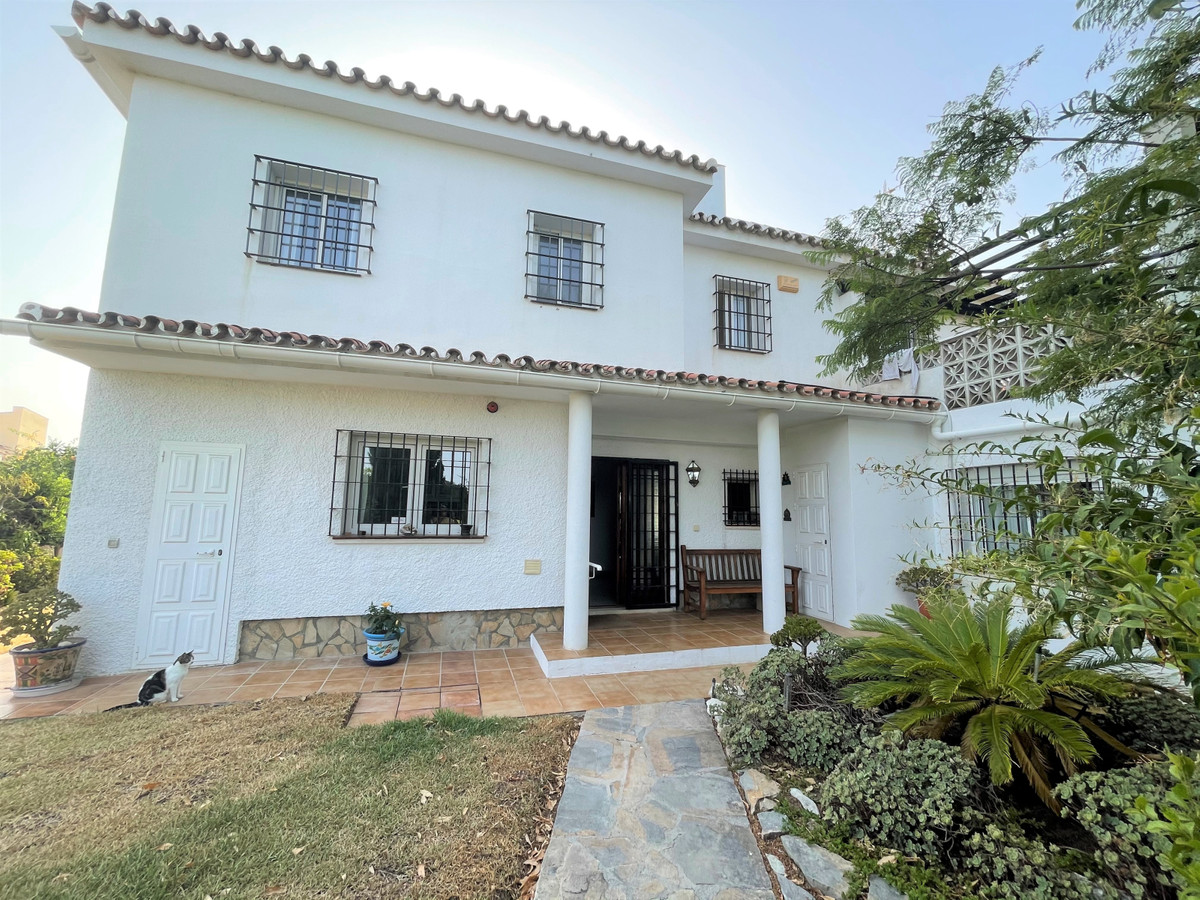 Villa Detached in Torremuelle, Costa del Sol
