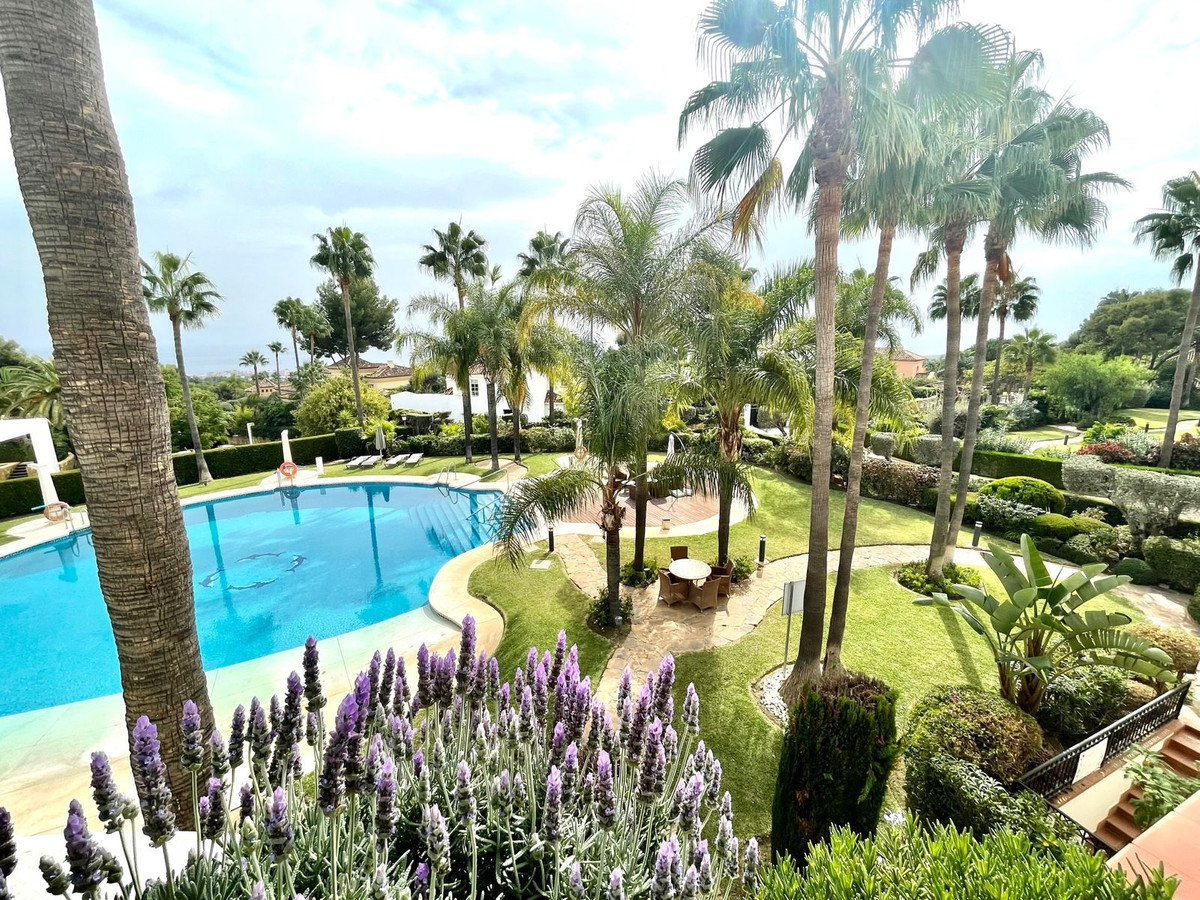 2 bedroom Apartment For Sale in The Golden Mile, Málaga - thumb 12