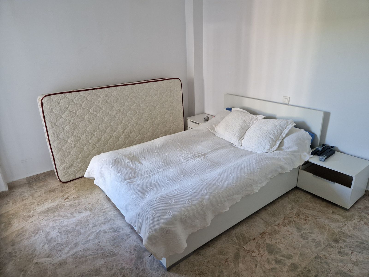 2 bedroom Apartment For Sale in Puerto Banús, Málaga - thumb 10
