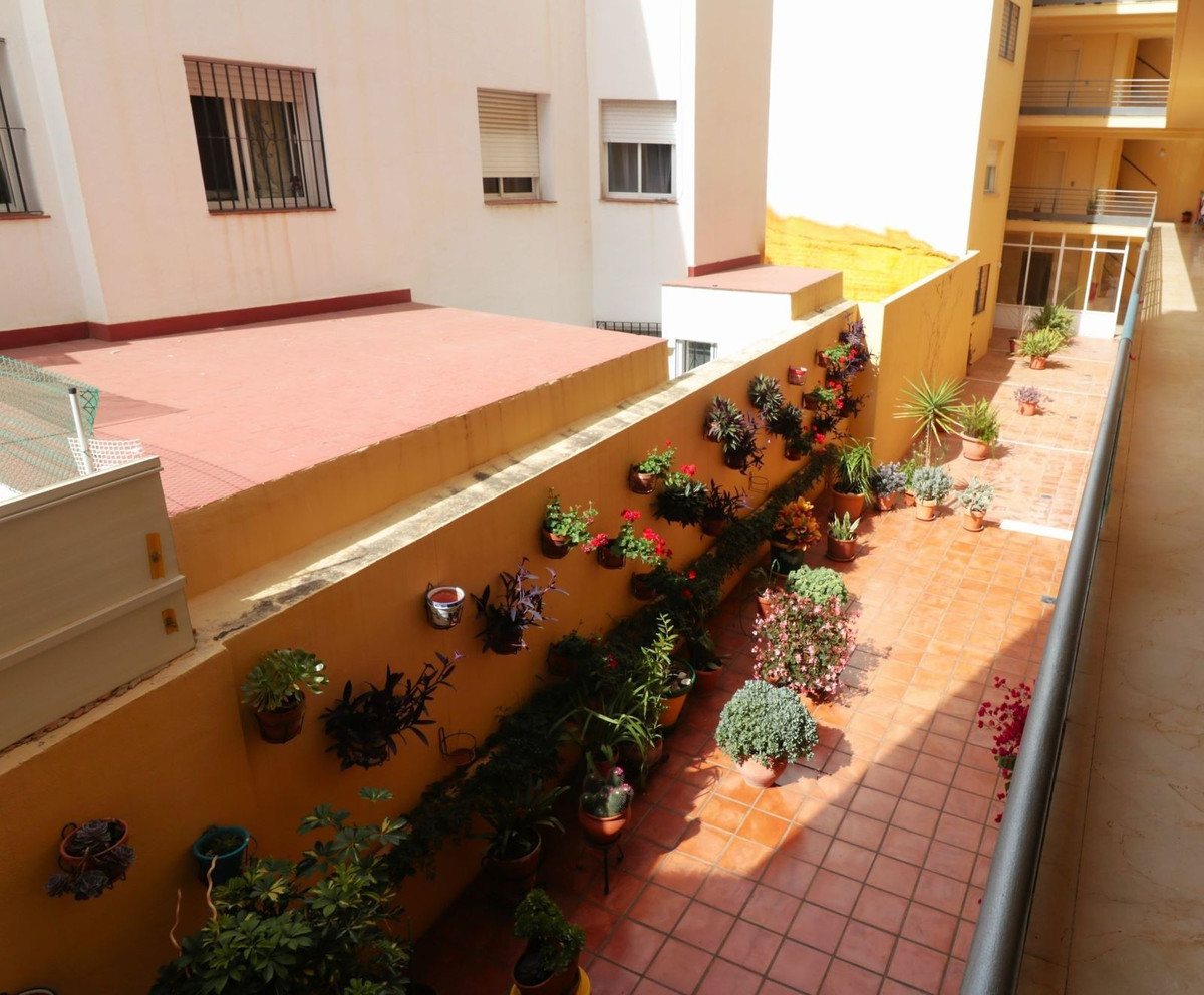CHARMING FLAT IN THE CENTRE OF MARBELLA IN MALAGA STREET CLOSE TO EVERYTHING AND AWAY FROM NOISE AND, Spain