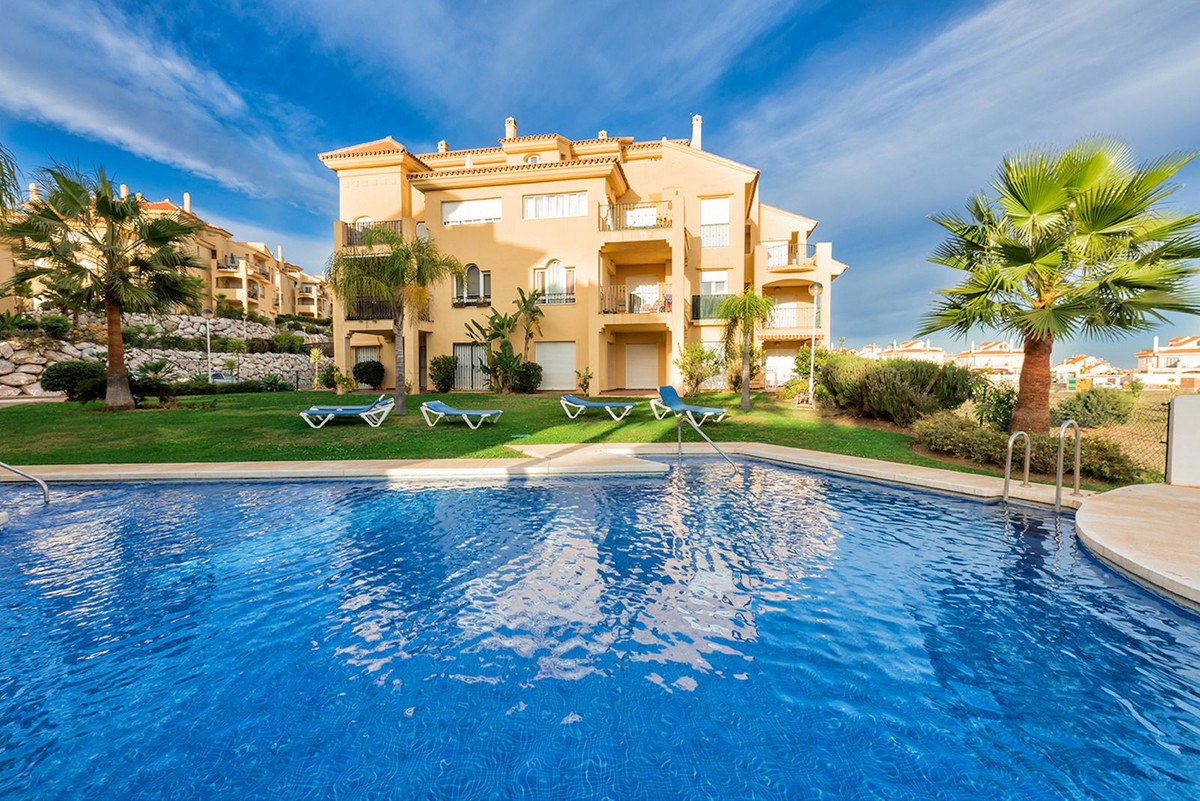 Penthouse for sale in Riviera del Sol, Costa del Sol
