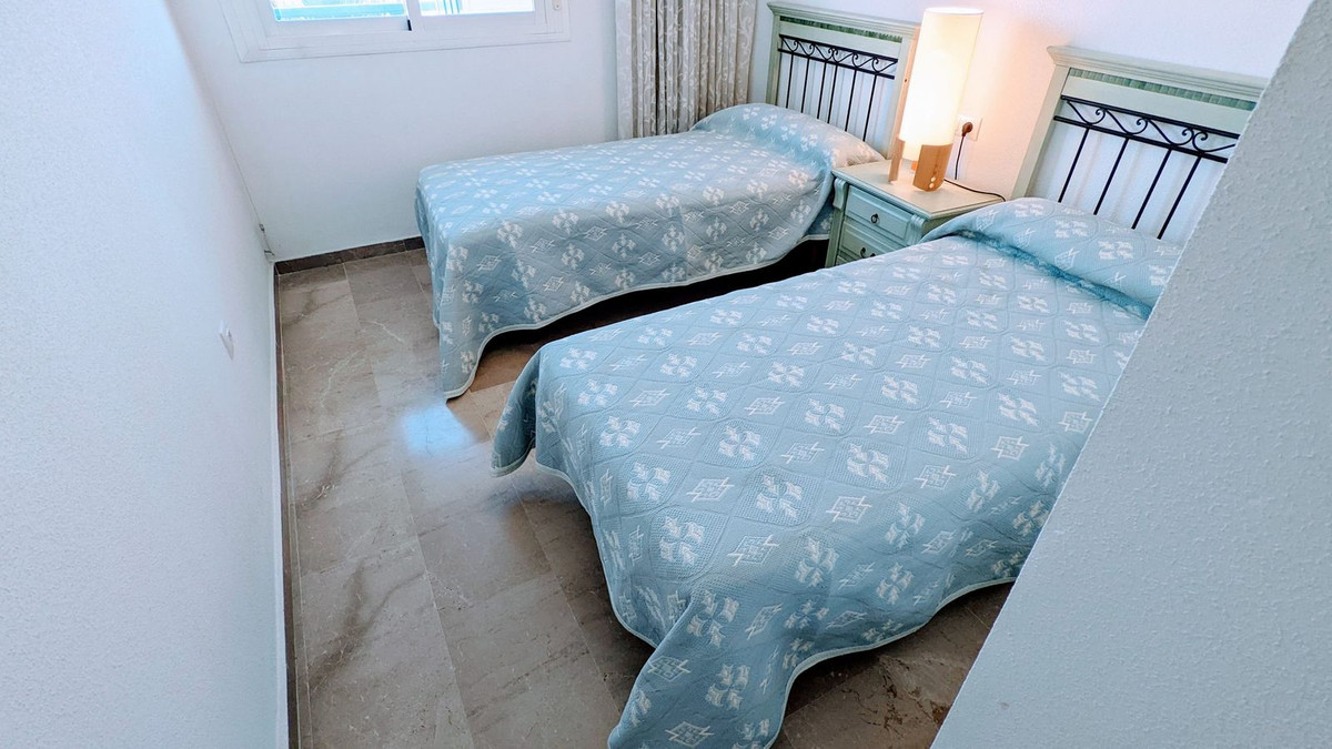 3 bedroom Apartment For Sale in Estepona, Málaga - thumb 26