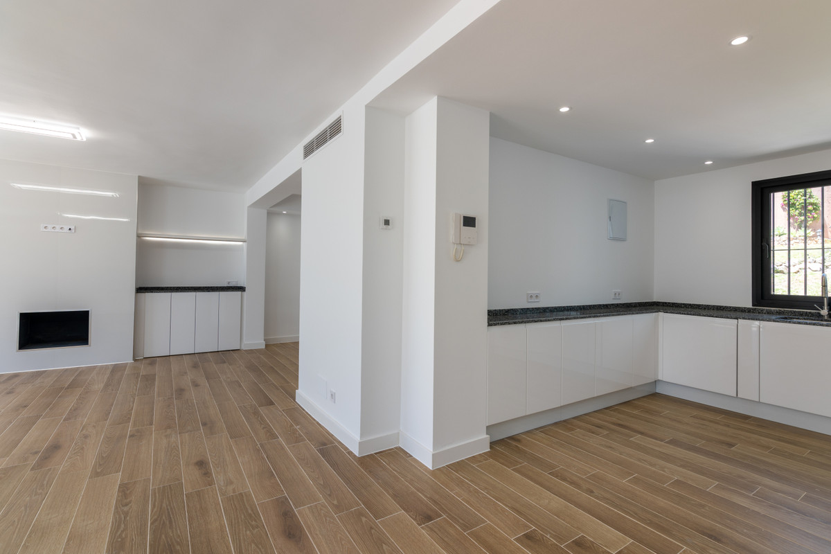 3 Bedroom Penthouse Duplex Apartment For Sale Marbella