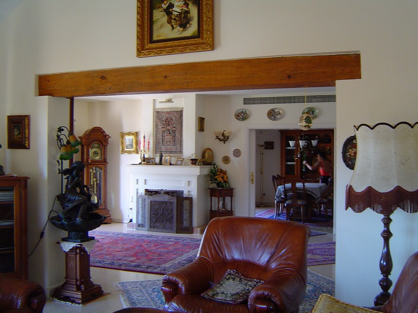 4 bedroom Villa For Sale in Sierra Blanca, Málaga - thumb 5