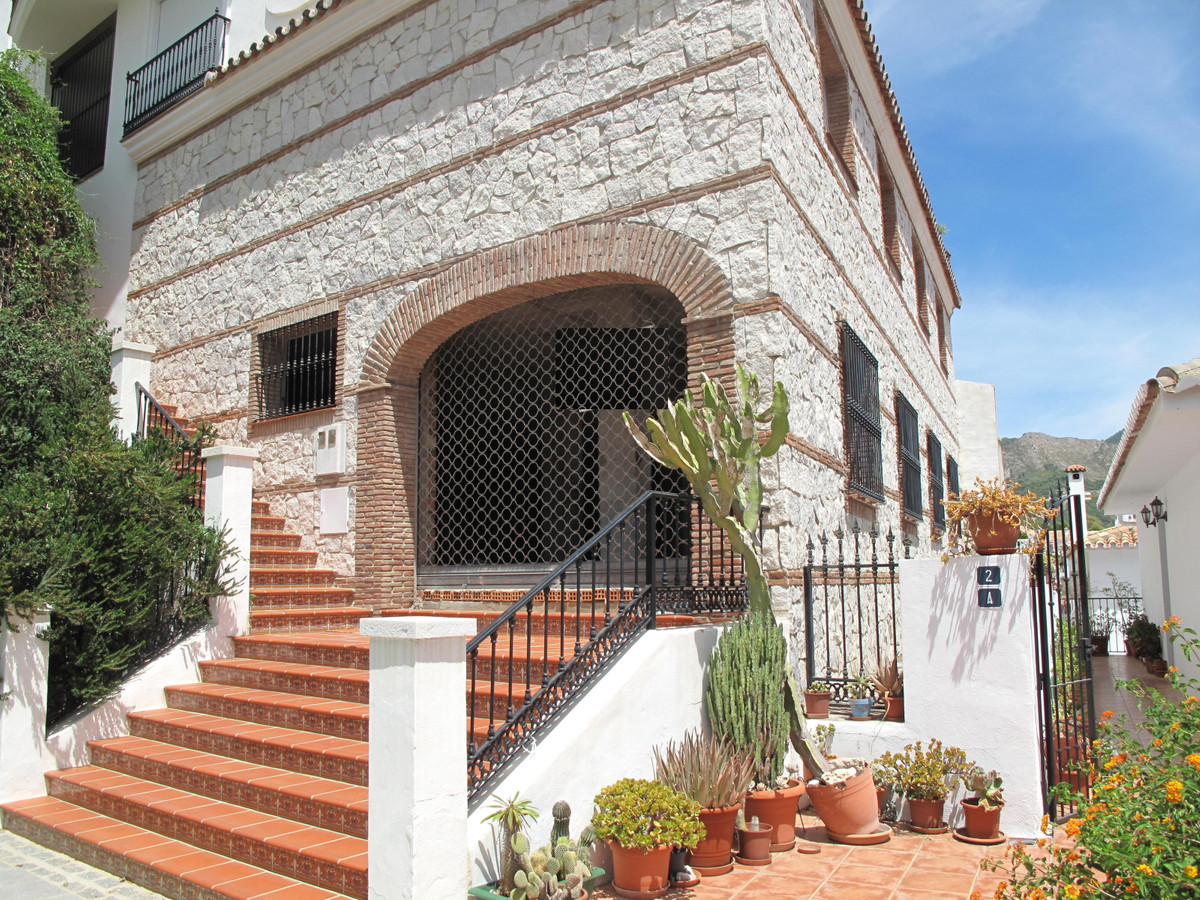 277m2 Commercial premises centrally located in Mijas, in front of Town Hall. 

Commercial Premises, , Spain