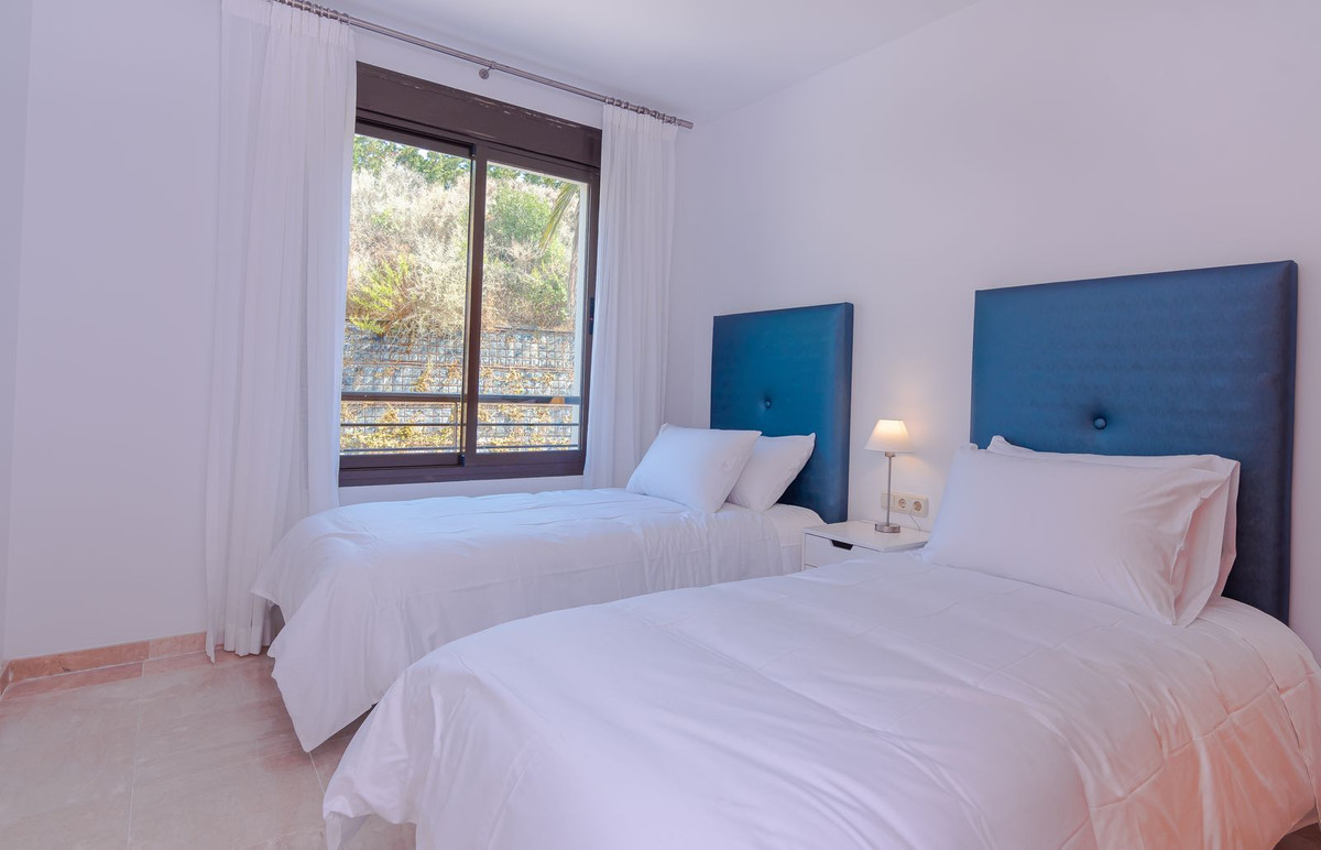 Appartement te koop in Casares Playa R4347886