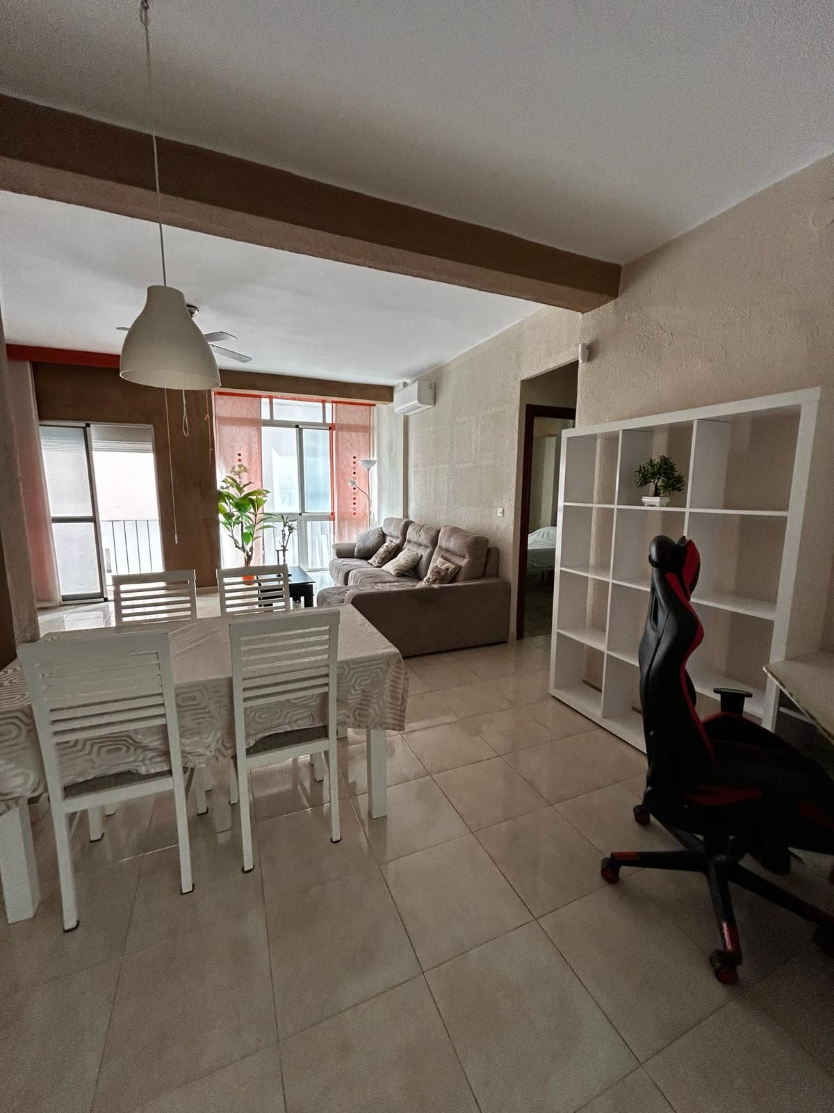 Apartamento Planta Media en Malaga Centro, Costa del Sol
