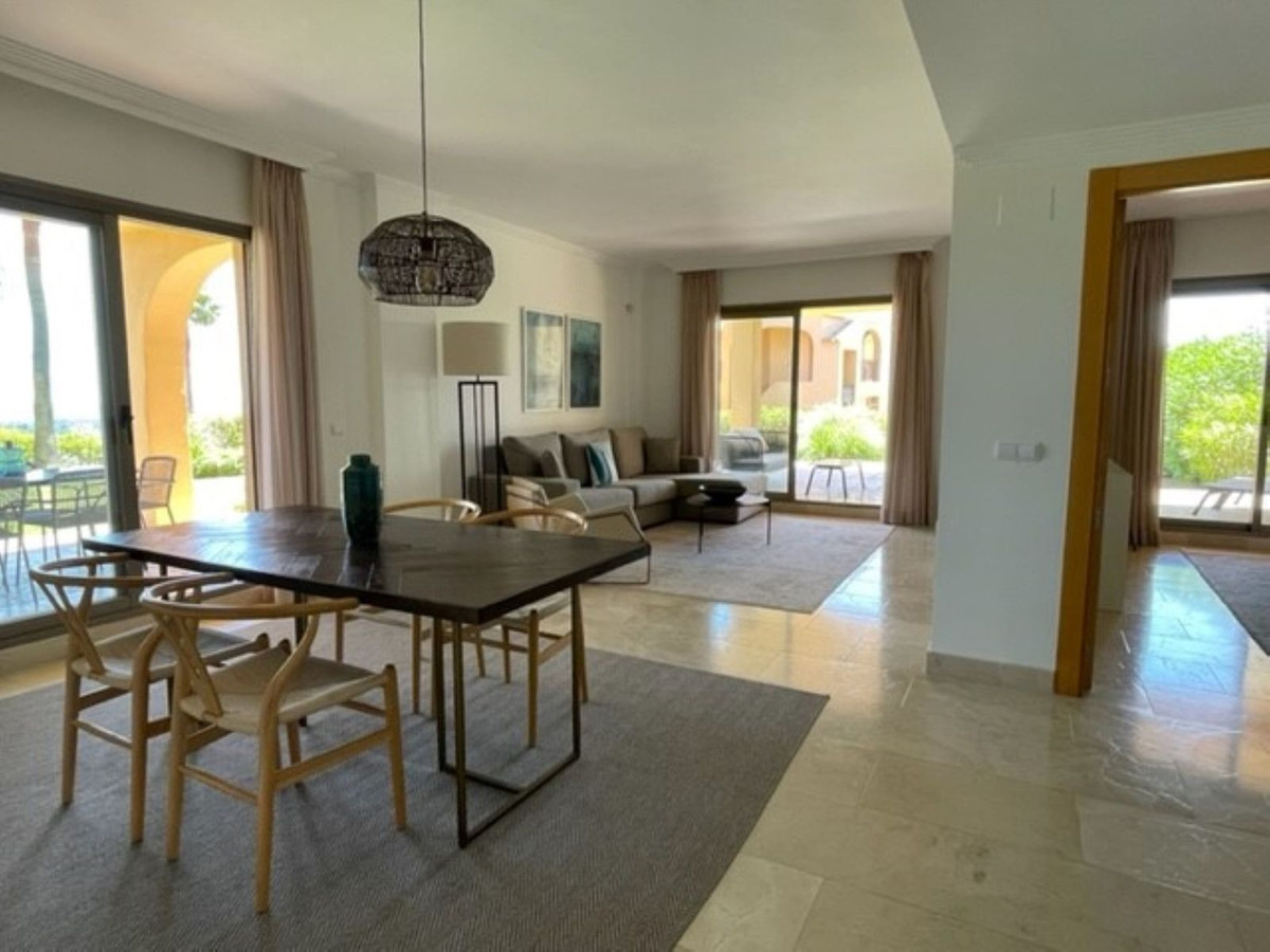 3 bedroom Apartment For Sale in Benahavís, Málaga - thumb 3