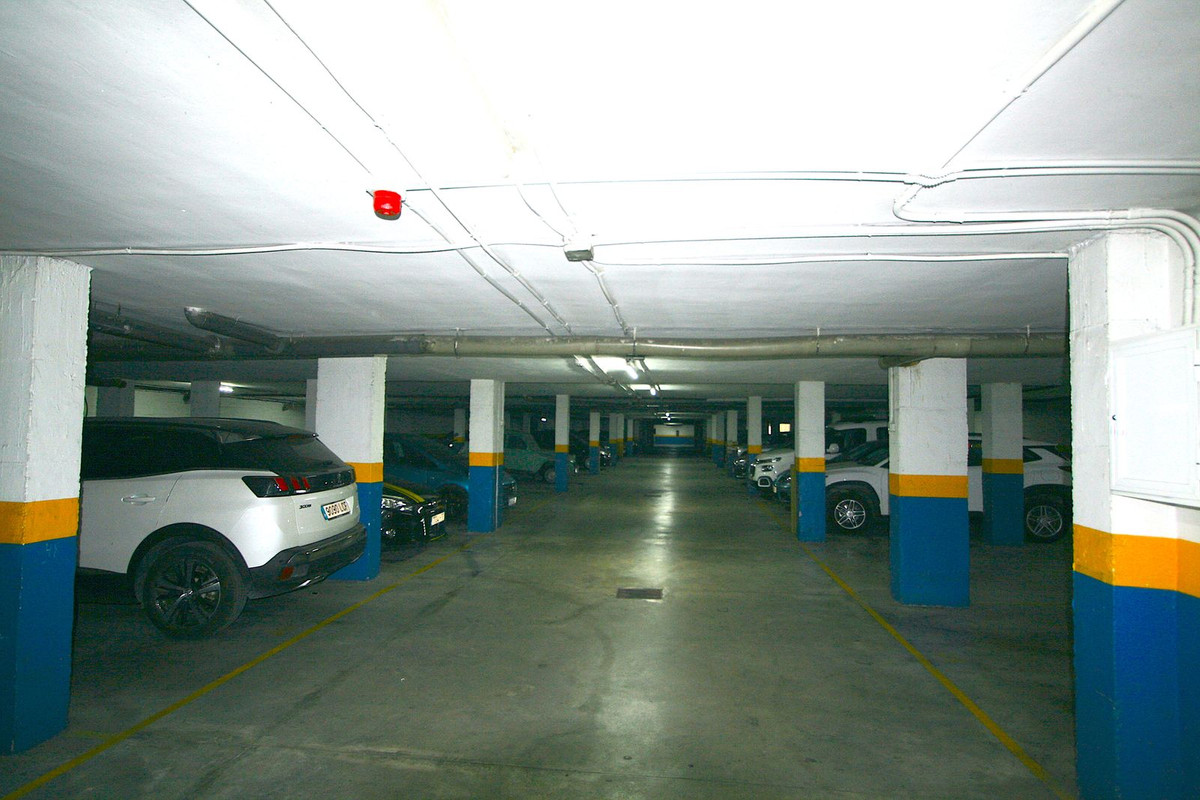 Parking Space For Sale Fuengirola, Costa del Sol - HP4430239