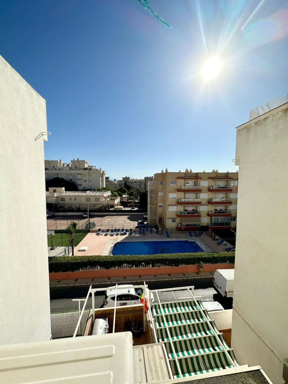 4 Dormitorios Apartamento Planta Media  En Venta La Carihuela, Costa del Sol - HP4409455