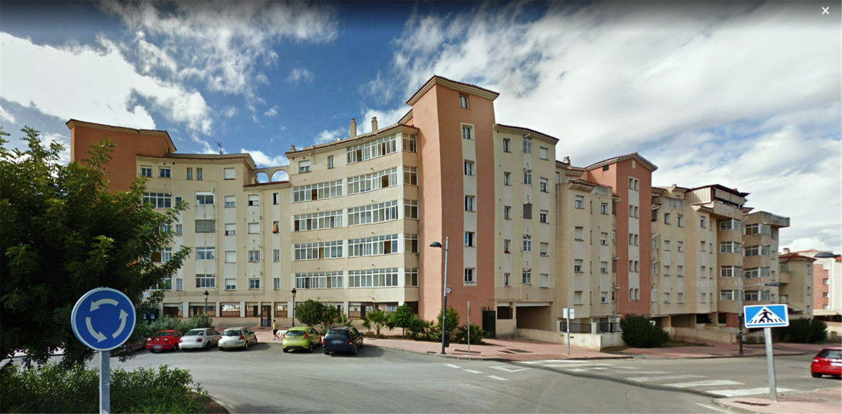 						Appartement  Mi-étage
													en vente 
															et en location
																			 à Estepona
					