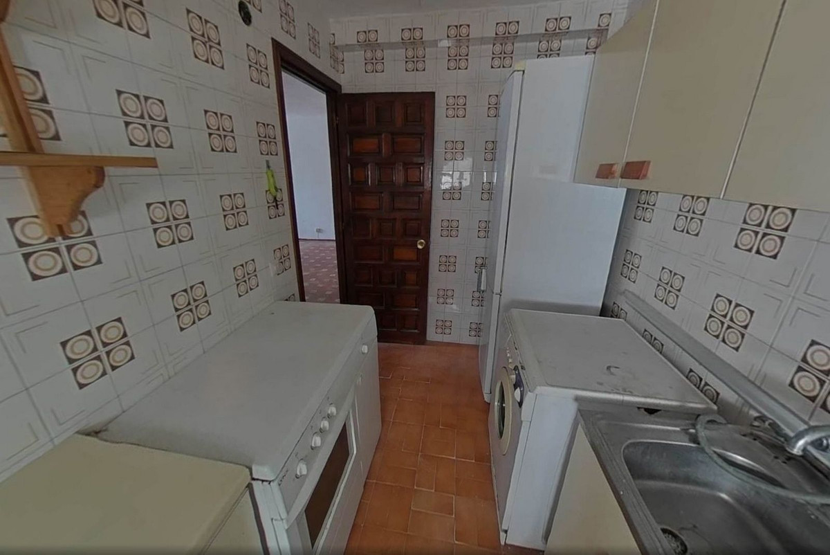 Apartamento con 1 Dormitorios en Venta San Luis de Sabinillas
