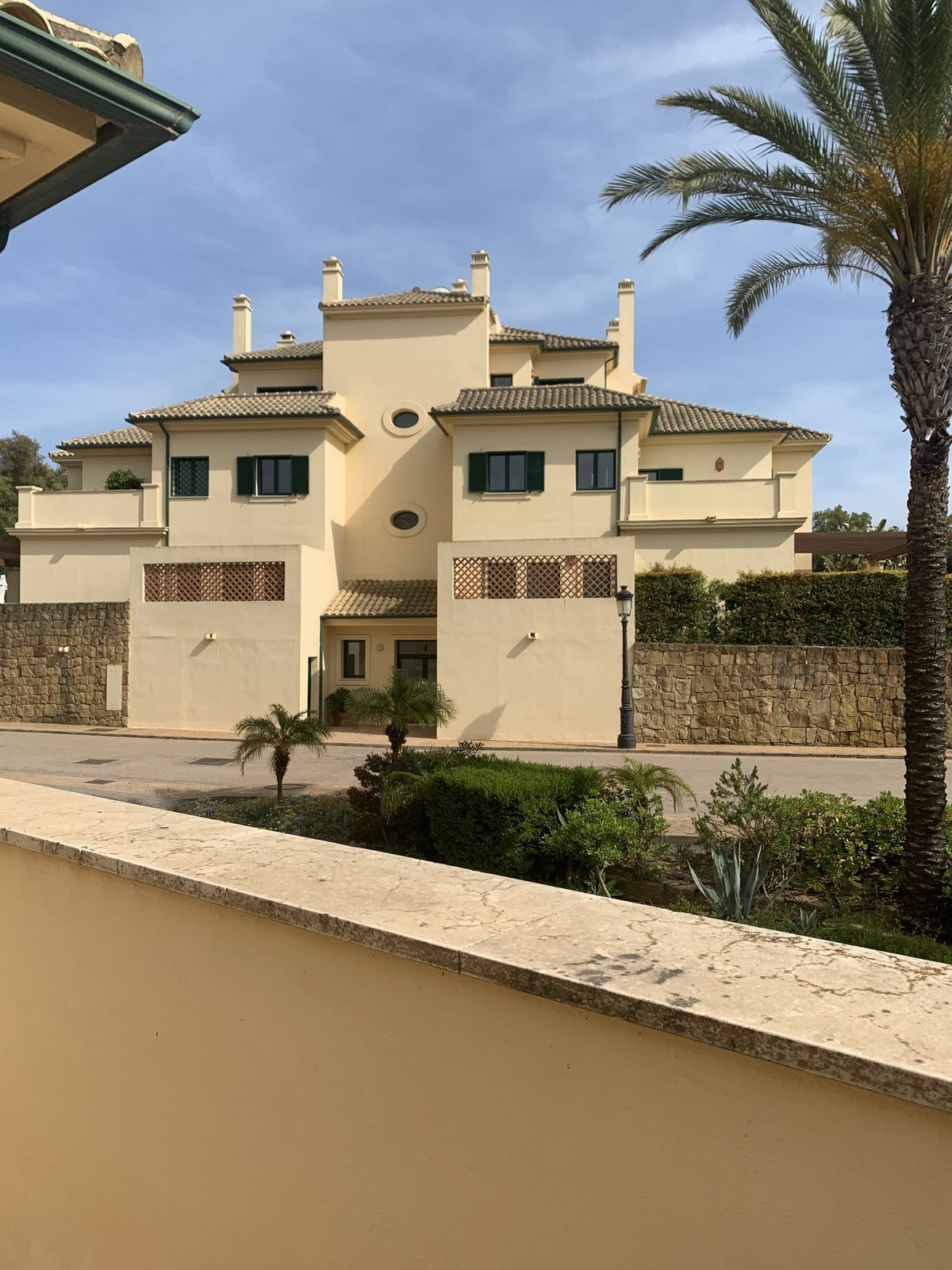 2 bed Apartment for sale in San Roque Club