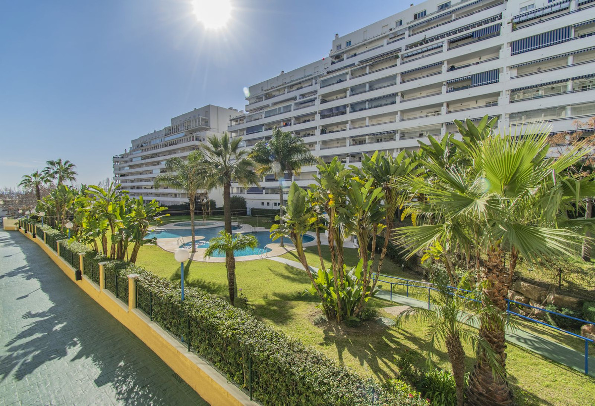 PROPERTY NEXT TO THE BEACH IN MARBELLA
Fantastic apartment next to the beach and the center of Marbe, Spain