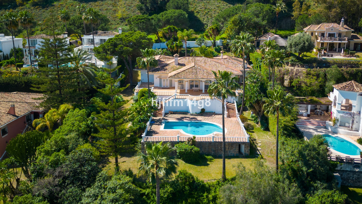 Villa Individuelle à Las Brisas, Costa del Sol
