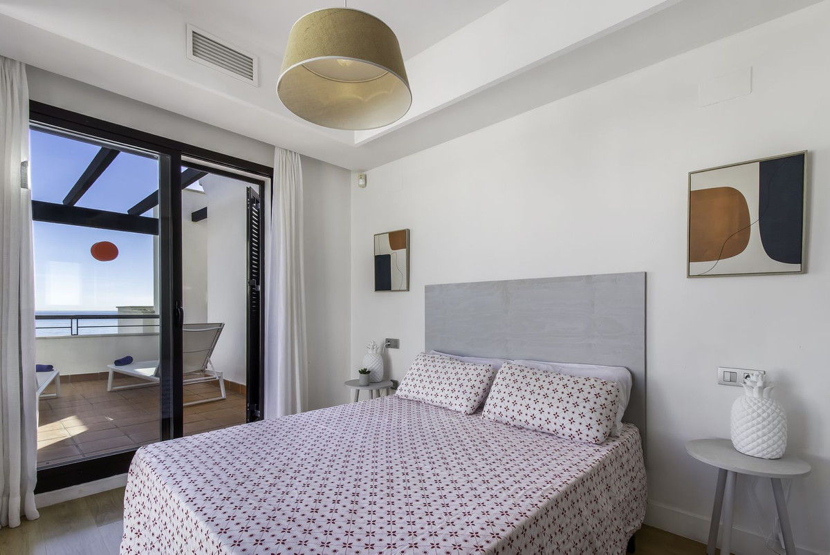 Apartamento con 1 Dormitorios en Venta Casares Playa