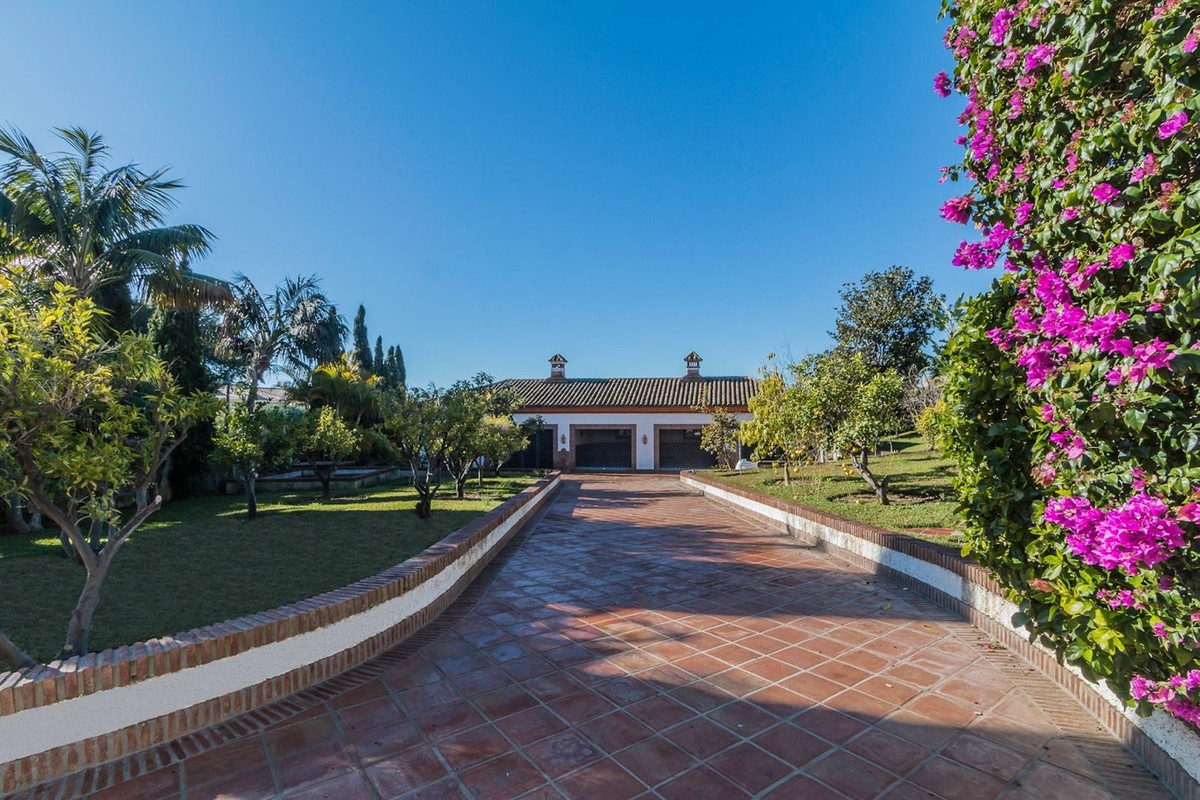 Villa Individuelle à Costabella, Costa del Sol
