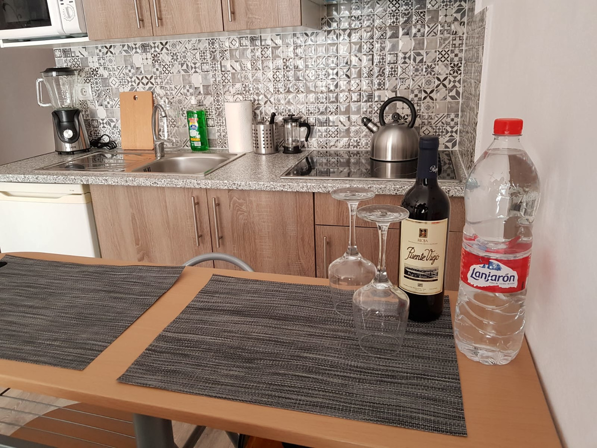Completely renovated studio with modern style in the center of Fuengirola. with living room-bedroom,, Spain