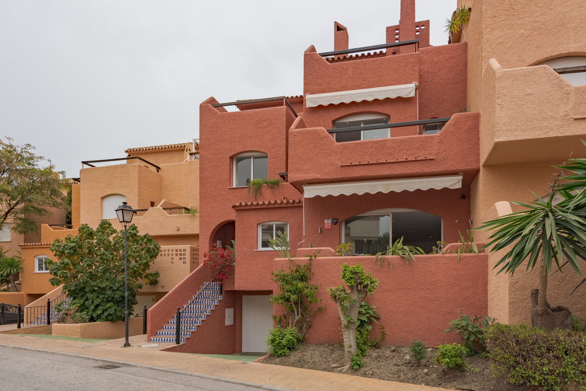 2 Dormitorio Unifamiliar en venta Nueva Andalucía