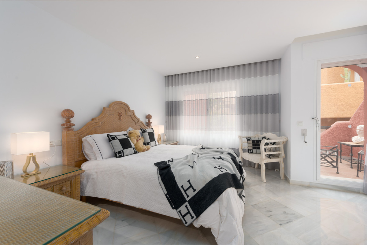 2 Dormitorio Unifamiliar en venta Nueva Andalucía