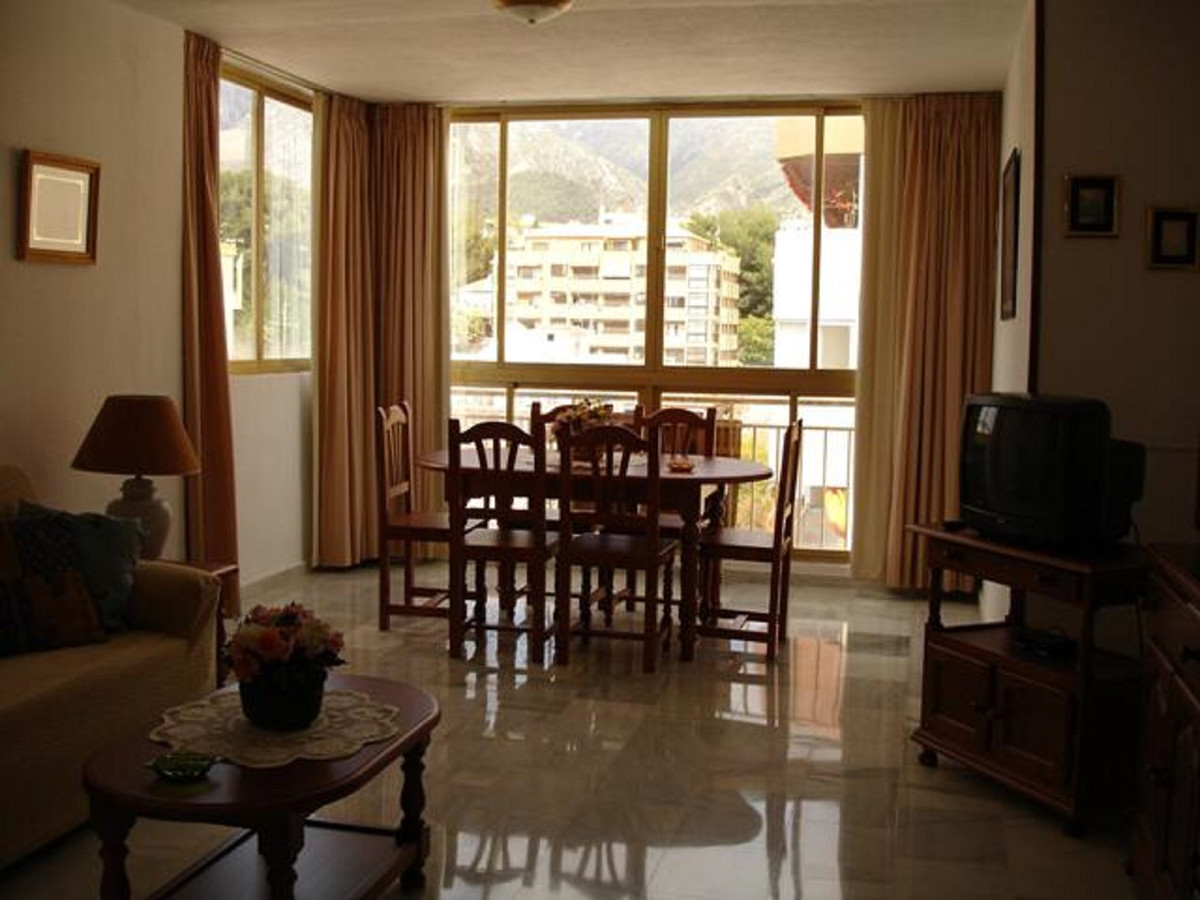 1 Bedroom Middle Floor Apartment For Sale Marbella, Costa del Sol - HP4043338