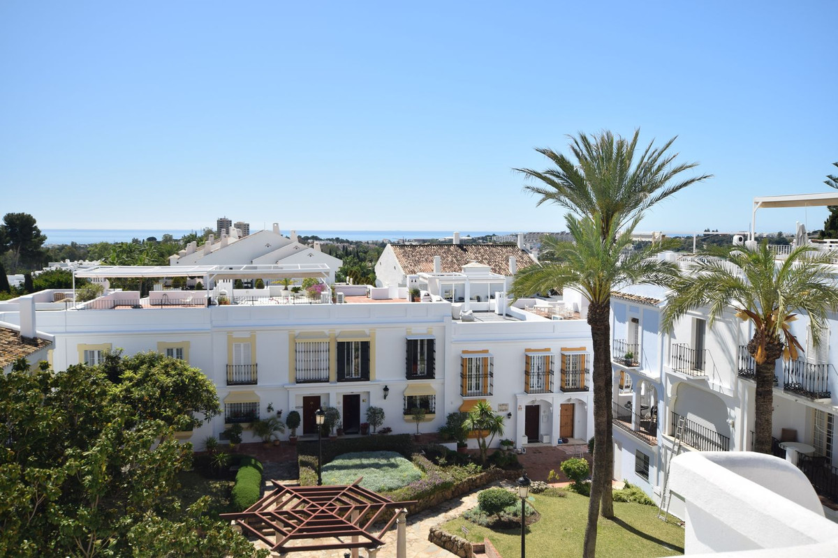 Hus til salgs til Nueva Andalucía (Marbella)