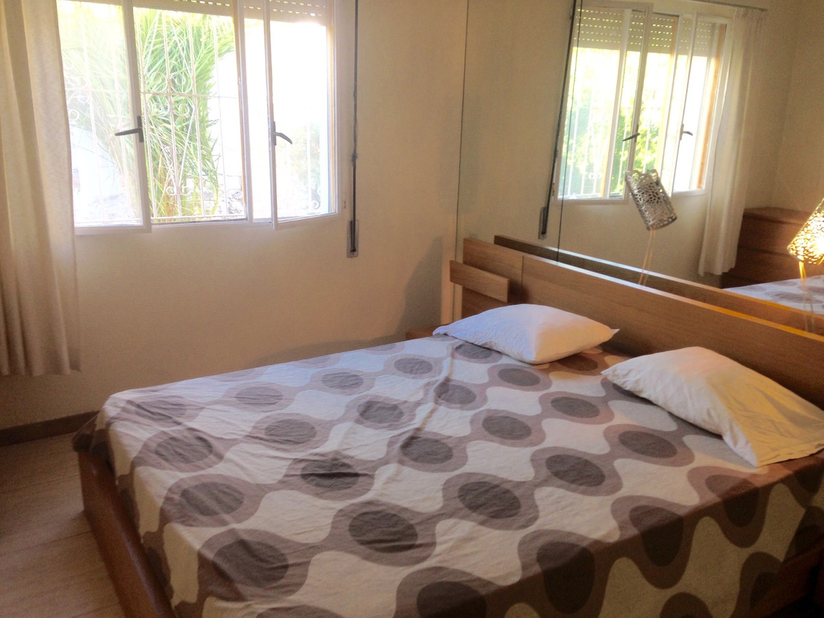 Villa con 3 Dormitorios en Venta Nueva Andalucía