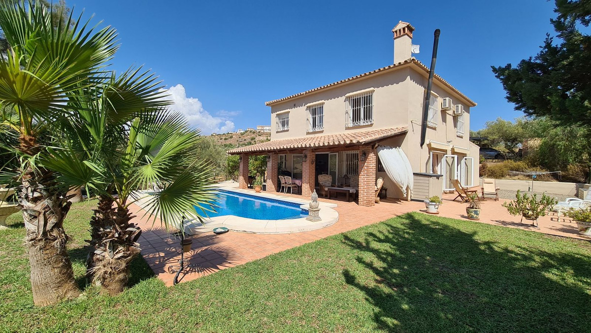 Finca with AFO License - This totally renovated elegant and stylish villa is a unique opportunity to, Spain