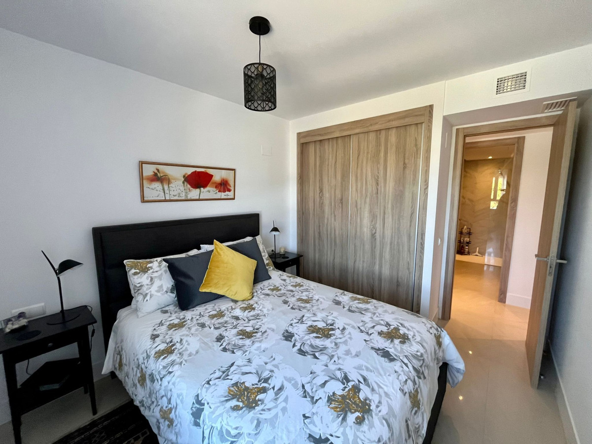 Appartement te koop in San Roque R4700065