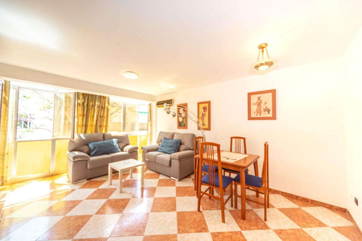 Mittelgeschoss-Wohnung zu verkaufen in Fuengirola R4042111