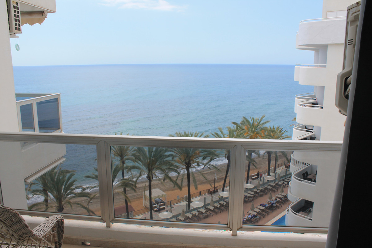 1 Bedroom Apartment For Sale, Marbella