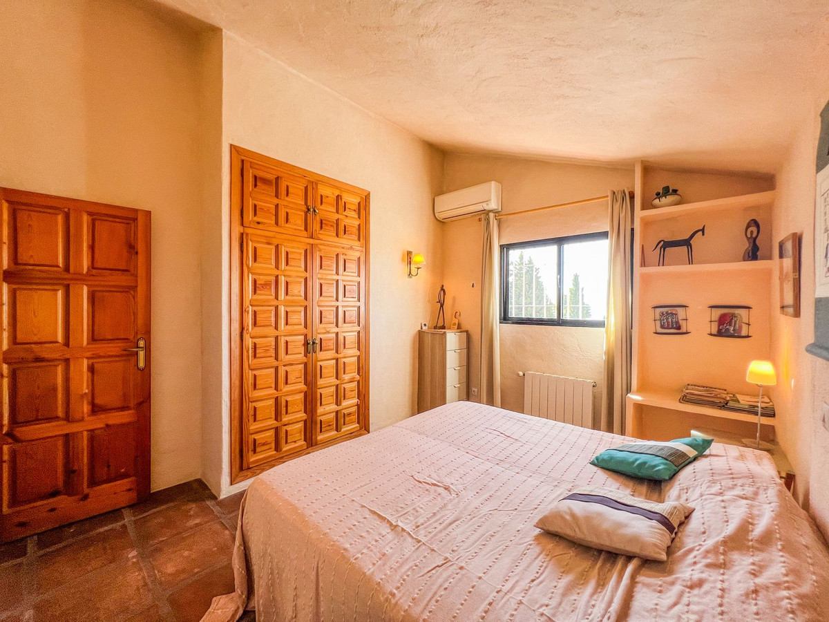 3 bedroom Villa For Sale in Mijas, Málaga - thumb 34