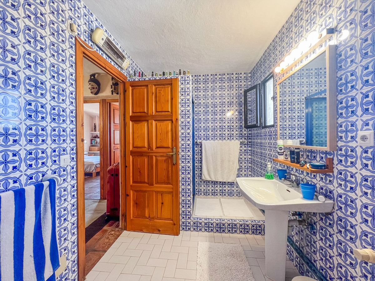 3 bedroom Villa For Sale in Mijas, Málaga - thumb 37