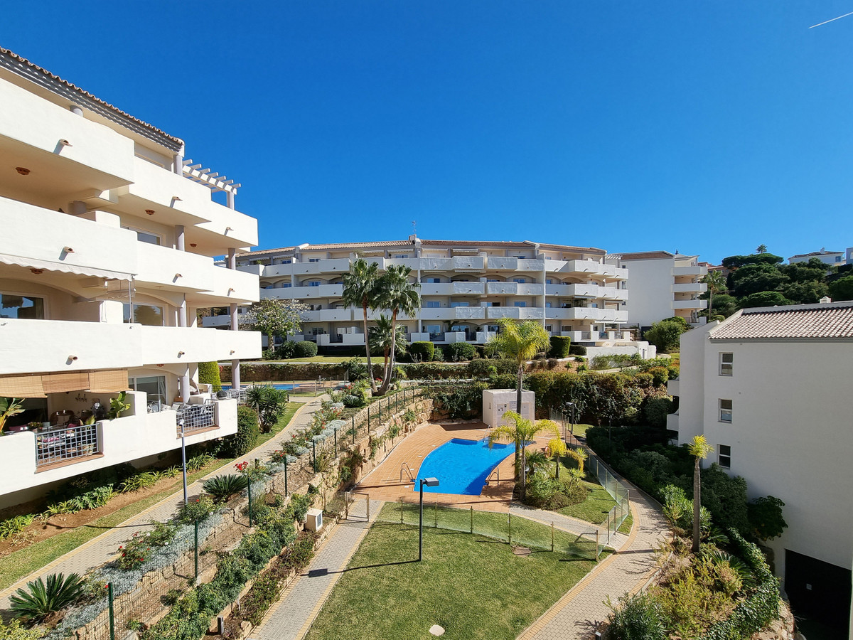 This spacious and wonderfully distributed newly furnished top floor corner penthouse in a quiet urba, Spain