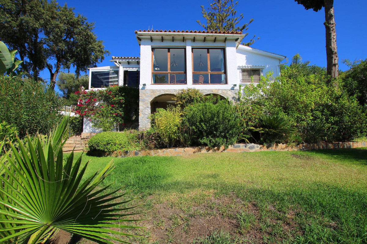 Villa Individuelle à El Rosario, Costa del Sol
