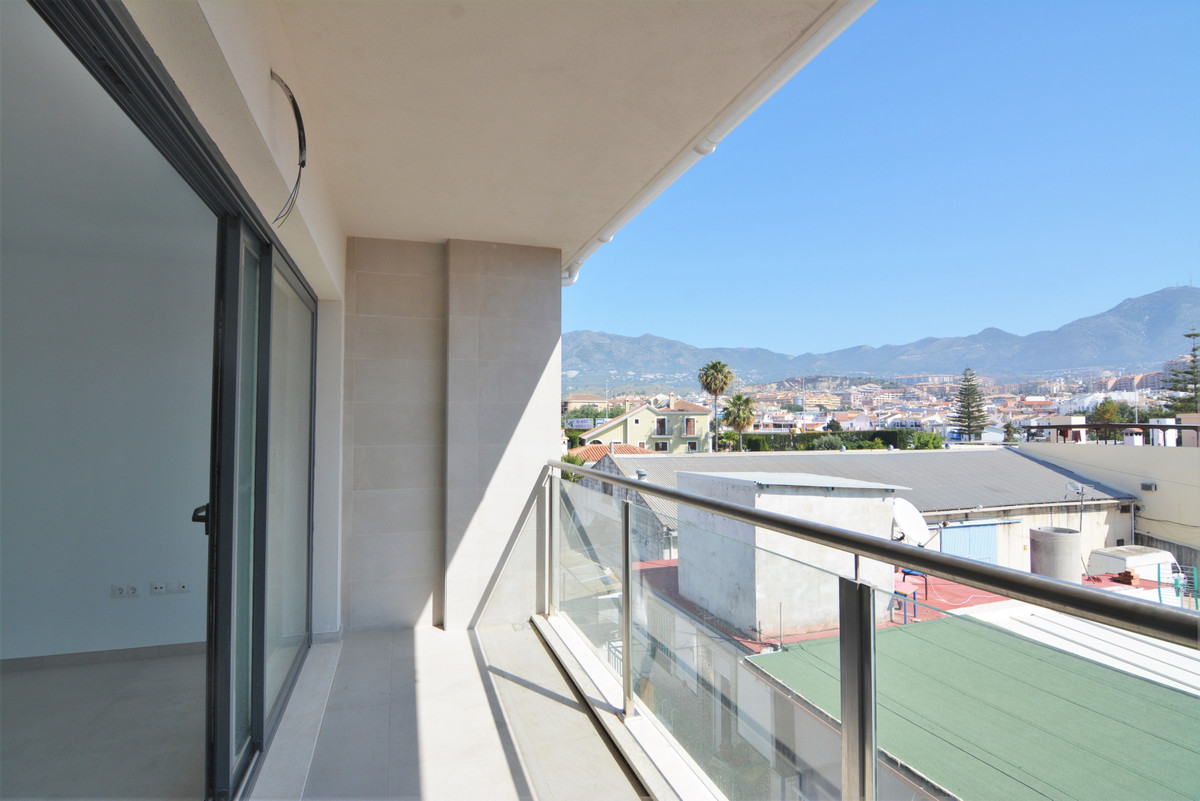 Middle Floor Apartment for sale in Los Boliches R3850945