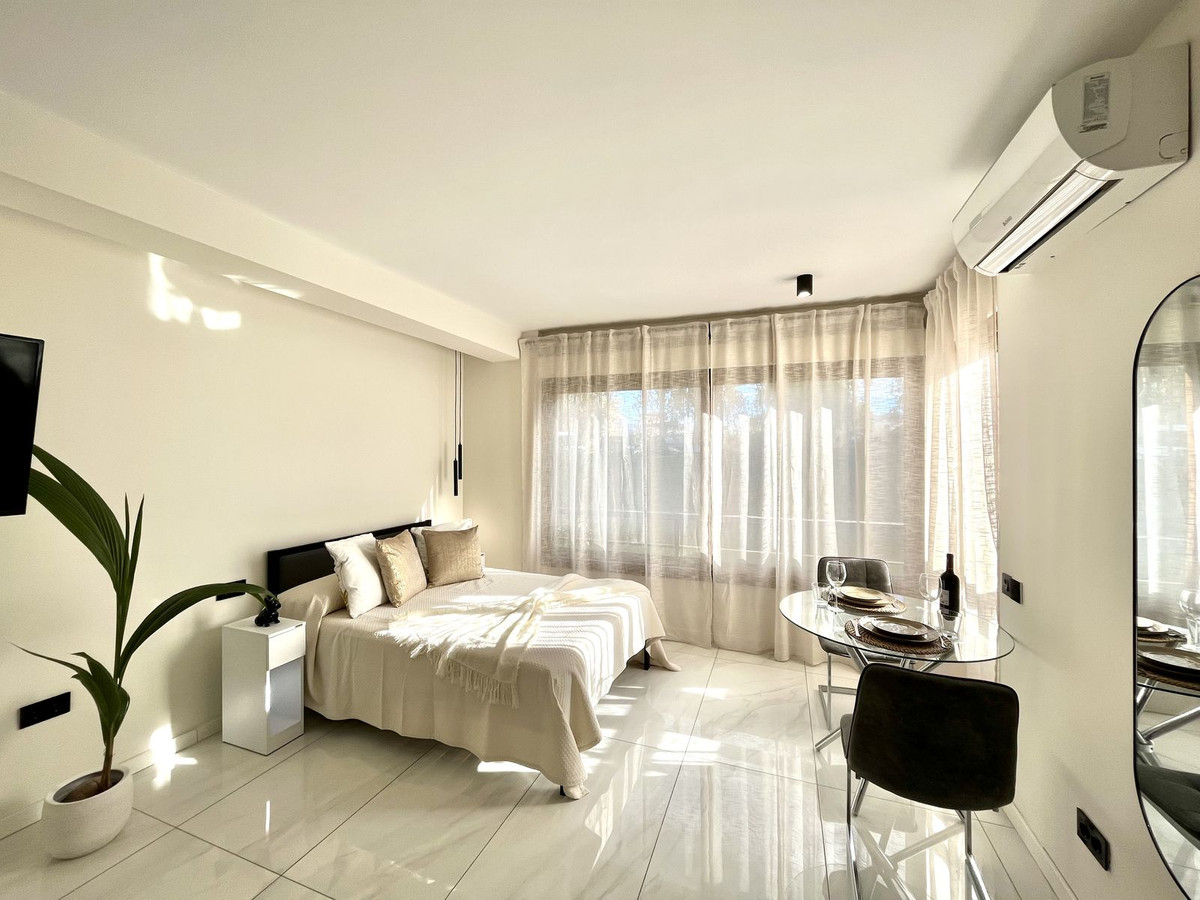 						Appartement  Mi-étage
													en vente 
																			 à Nueva Andalucía
					