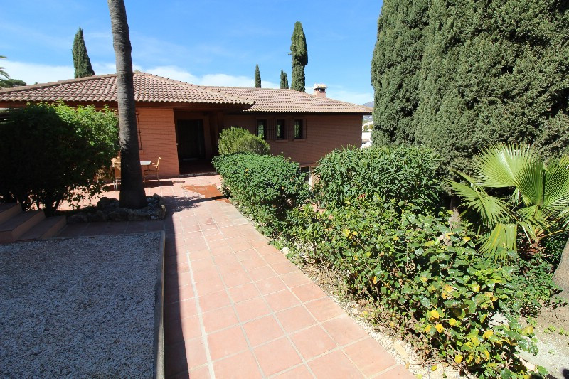 5 bedroom Villa For Sale in Cerros del Aguila, Málaga - thumb 22