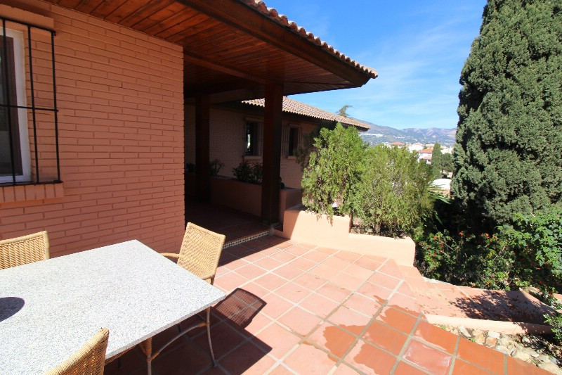 5 bedroom Villa For Sale in Cerros del Aguila, Málaga - thumb 26