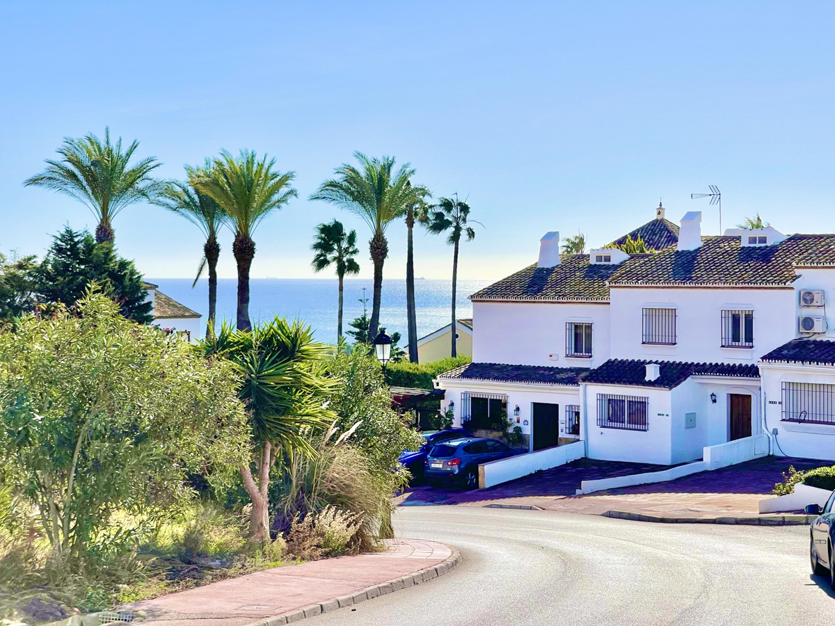 Spectacular Villa with panoramic views of the sea in Almayate. The main house consists of a large li, Spain