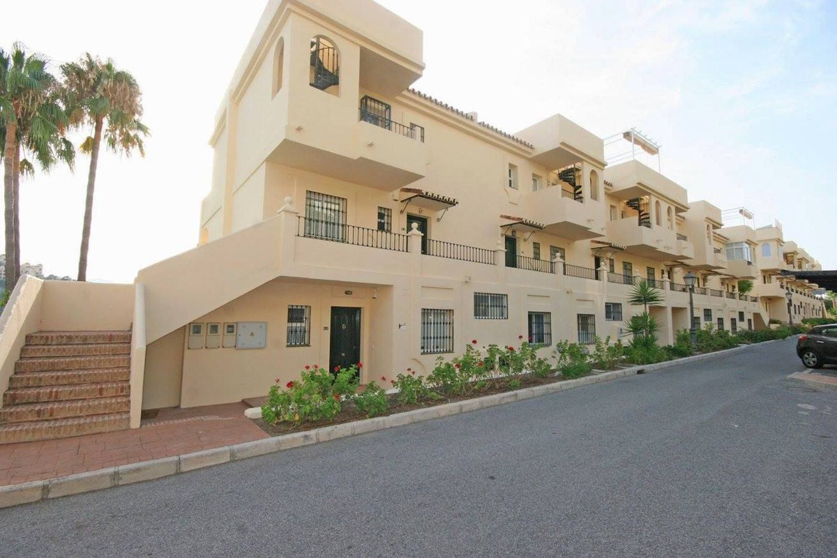 Begane grond appartement te koop in La Quinta R4246738