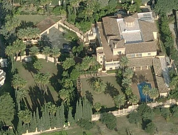 Detached Villa for sale in Nueva Andalucía R1943486