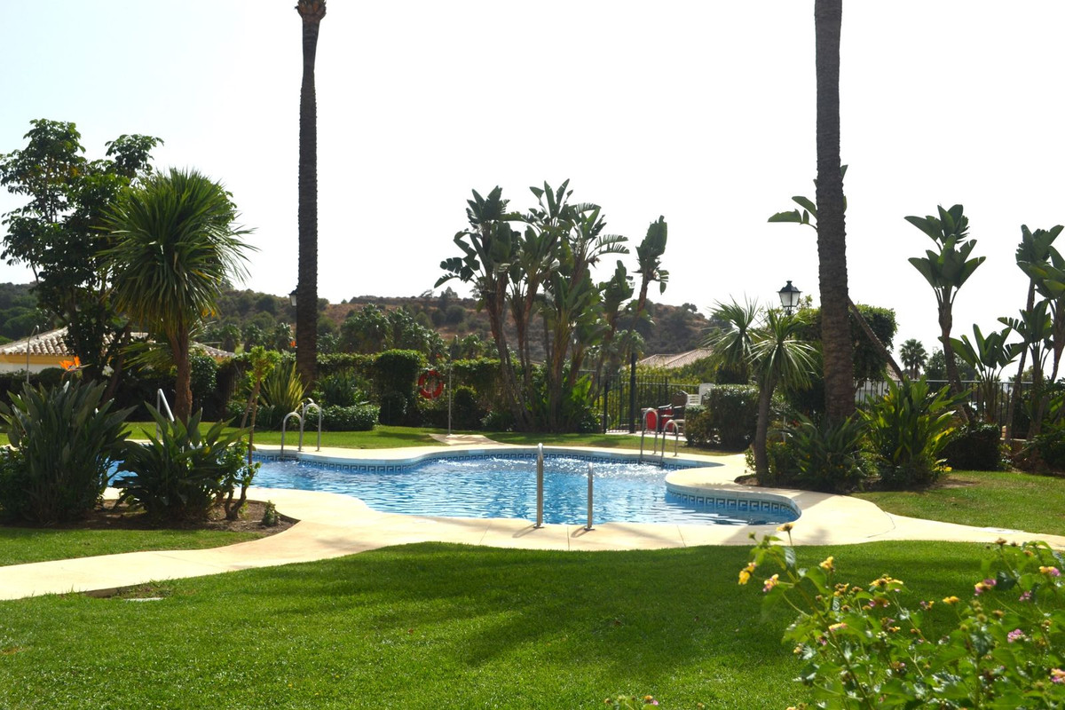 For Sale in Atalaya 1, in Alhaurin Golf, this extended groundfloor apartment.