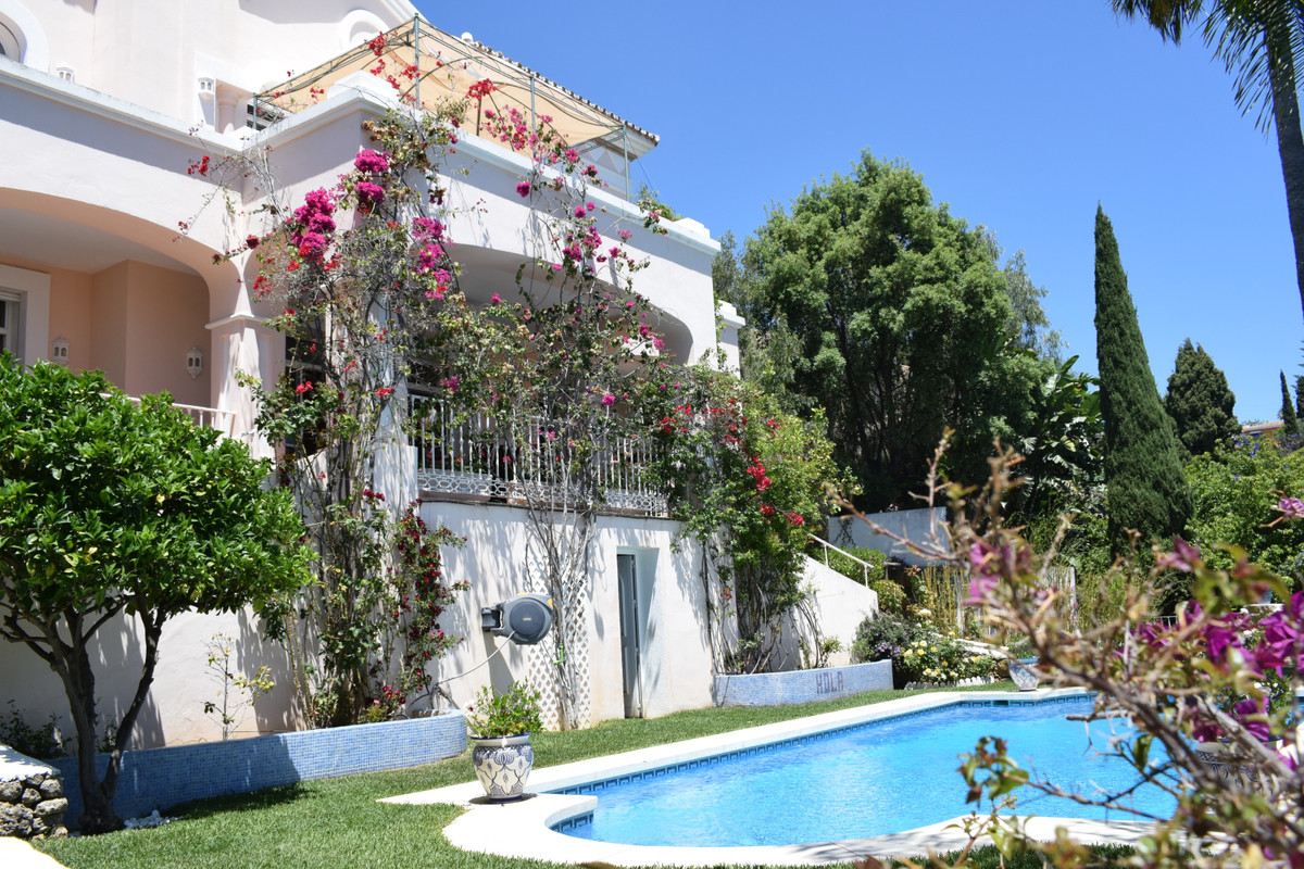 4 bedroom Villa For Sale in Marbella, Málaga - thumb 27
