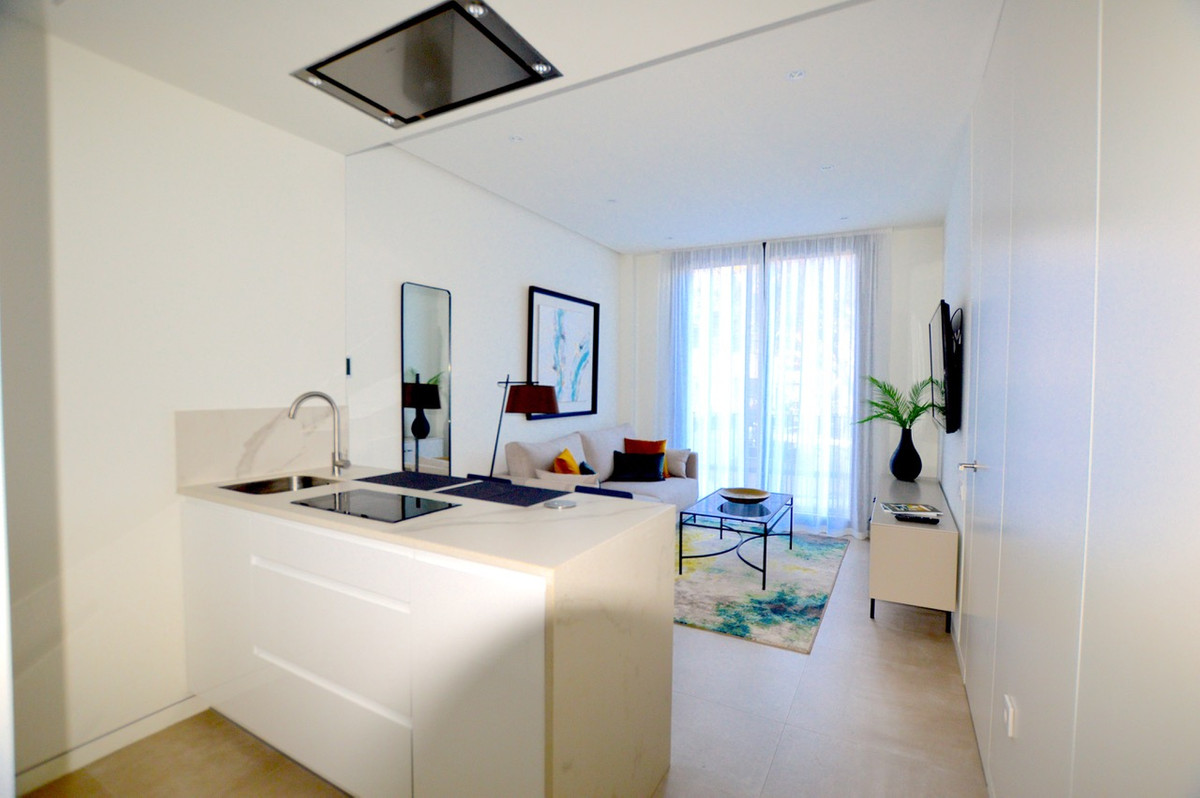 Appartement te koop in Marbella R4290664
