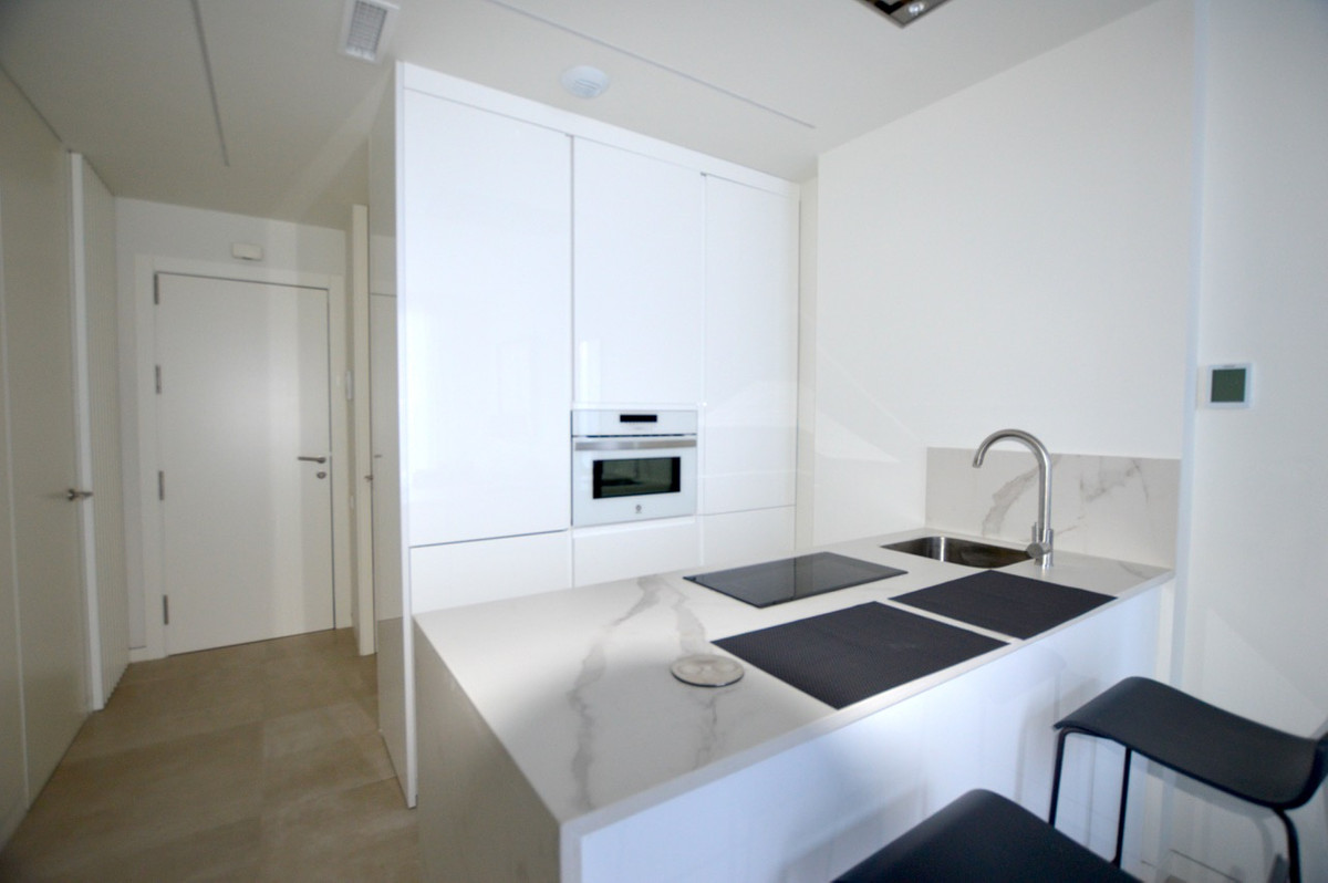 Appartement te koop in Marbella R4290664