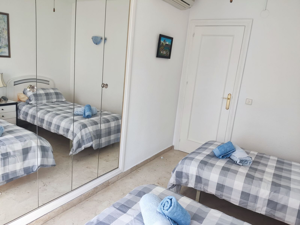 3 bedroom Apartment For Sale in Calahonda, Málaga - thumb 17