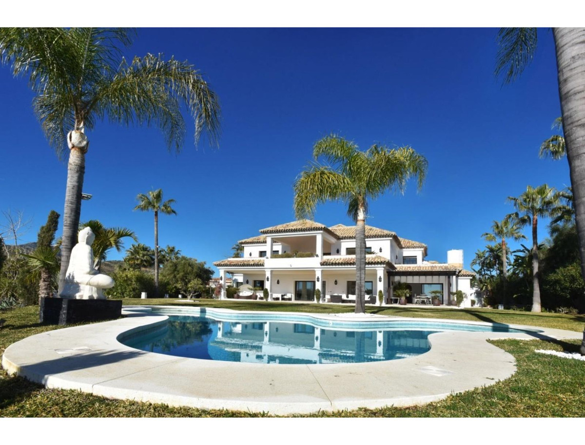 The Villa is located at La Alqueria Estate, just in front of the old sales office
It's elevated, Spain