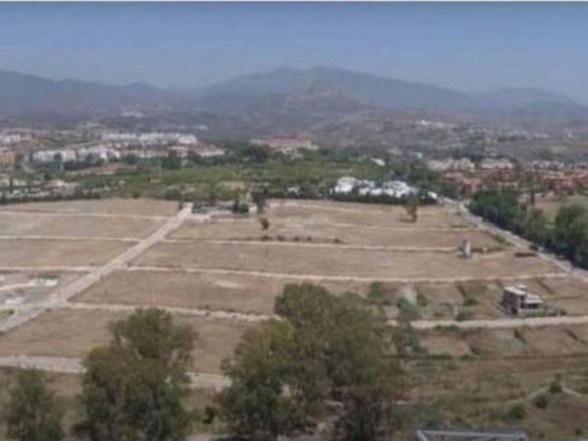 0 bedroom Land For Sale in Selwo, Málaga