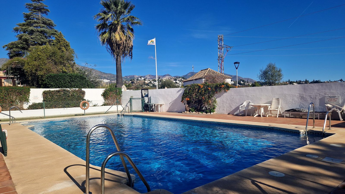 4 Bedroom Semi-Detached House For Sale Mijas Golf, Costa del Sol - HP4590061